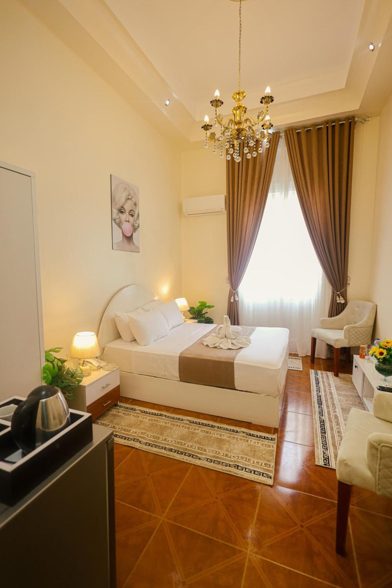Victory Downtown Hotel 3*